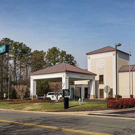 Quality Inn Richmond Airport Sandston Exteriör bild