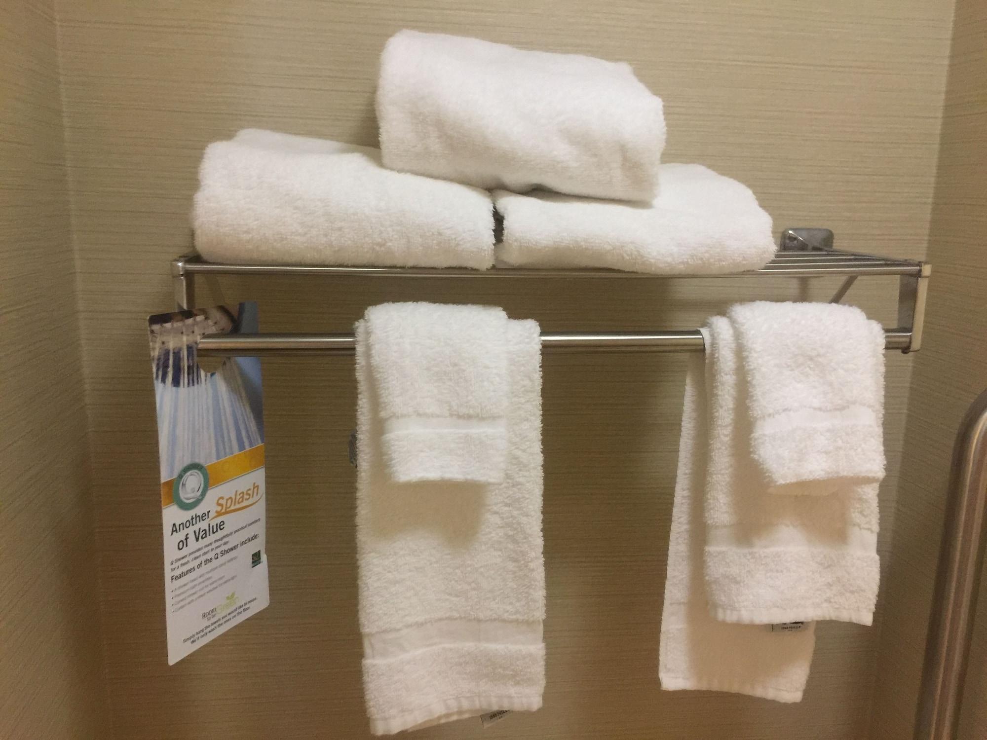 Quality Inn Richmond Airport Sandston Exteriör bild