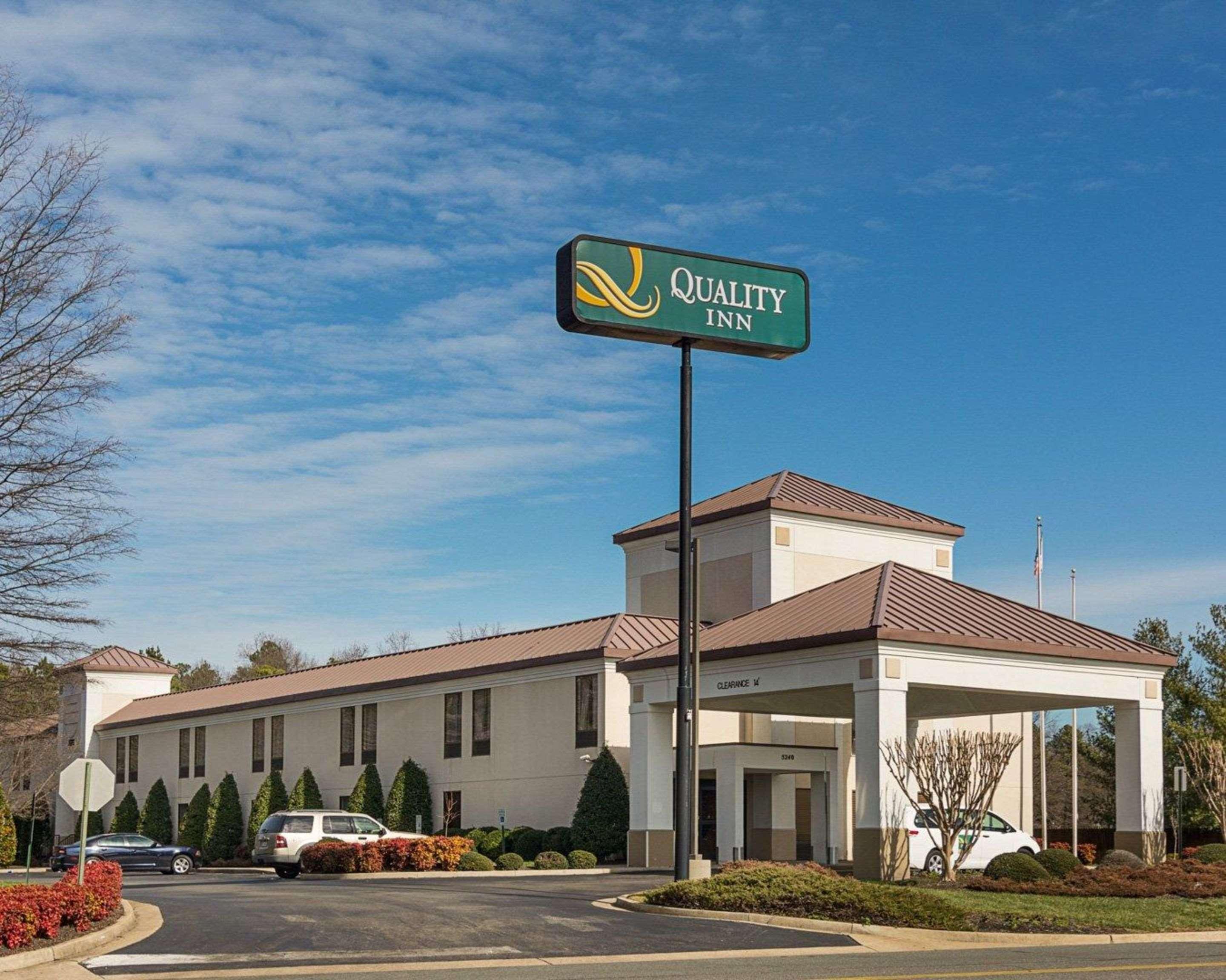 Quality Inn Richmond Airport Sandston Exteriör bild