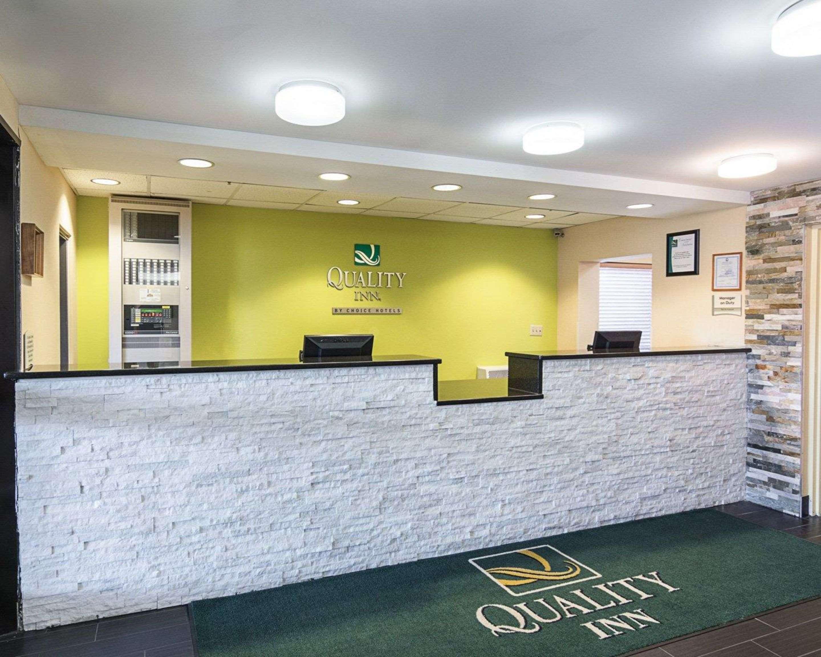 Quality Inn Richmond Airport Sandston Exteriör bild